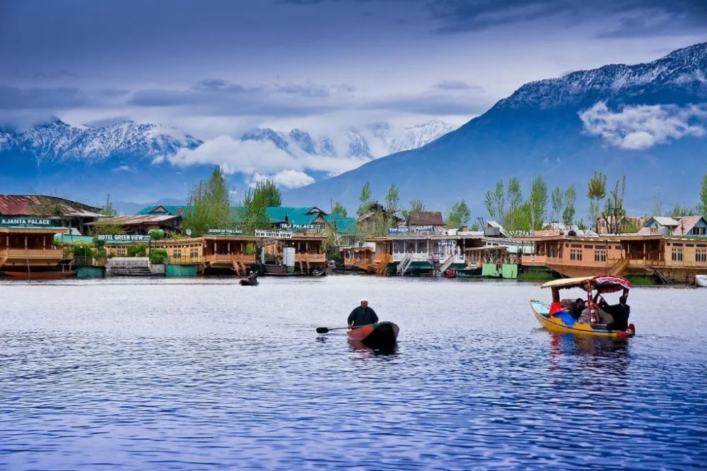 कश्मीर घाटी के आरु को मिला सर्वश्रेष्ठ पर्यटन गांव पुरस्कार 2024