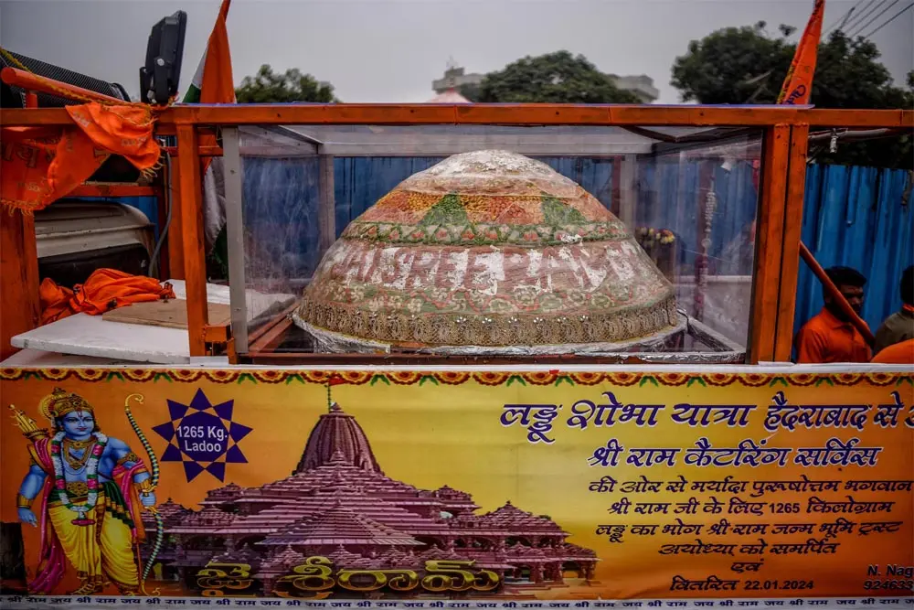 मोदी राज का ‘प्रसादम्’