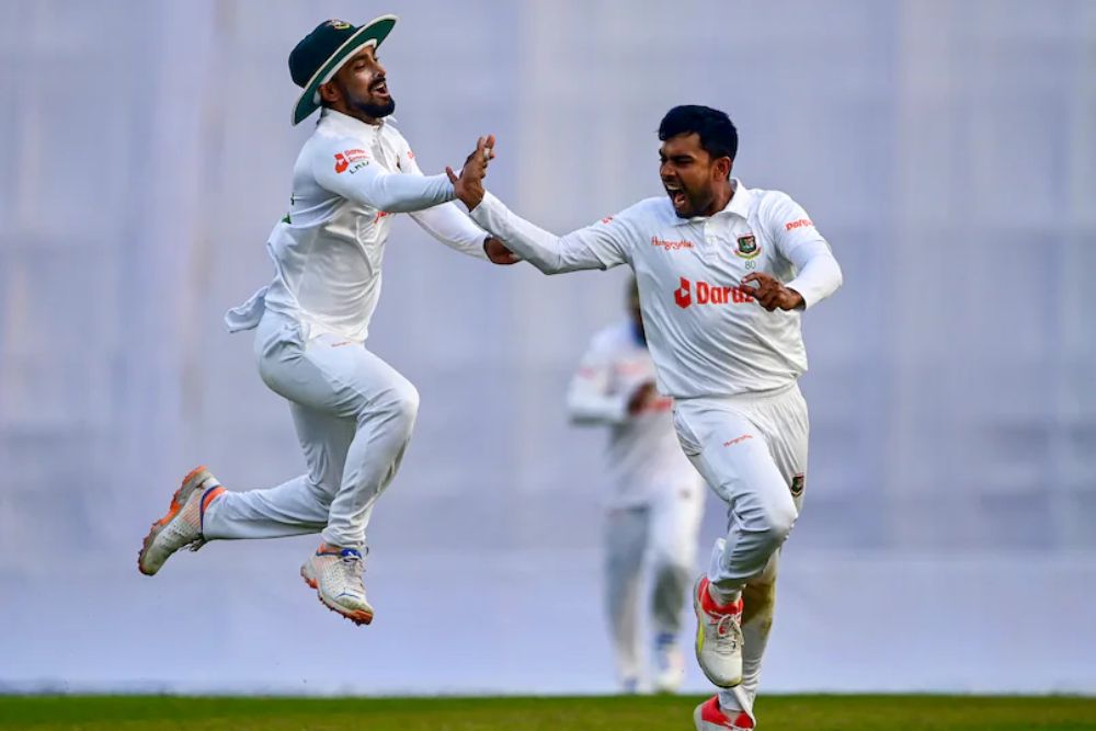 India-Bangladesh test: यशस्वी-पंत ने शुरुआती झटकों से टीम इंडिया को उबारा, 50 रन पूरे