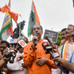 ज्ञानेश है भाजपा का हथियारः उद्धव