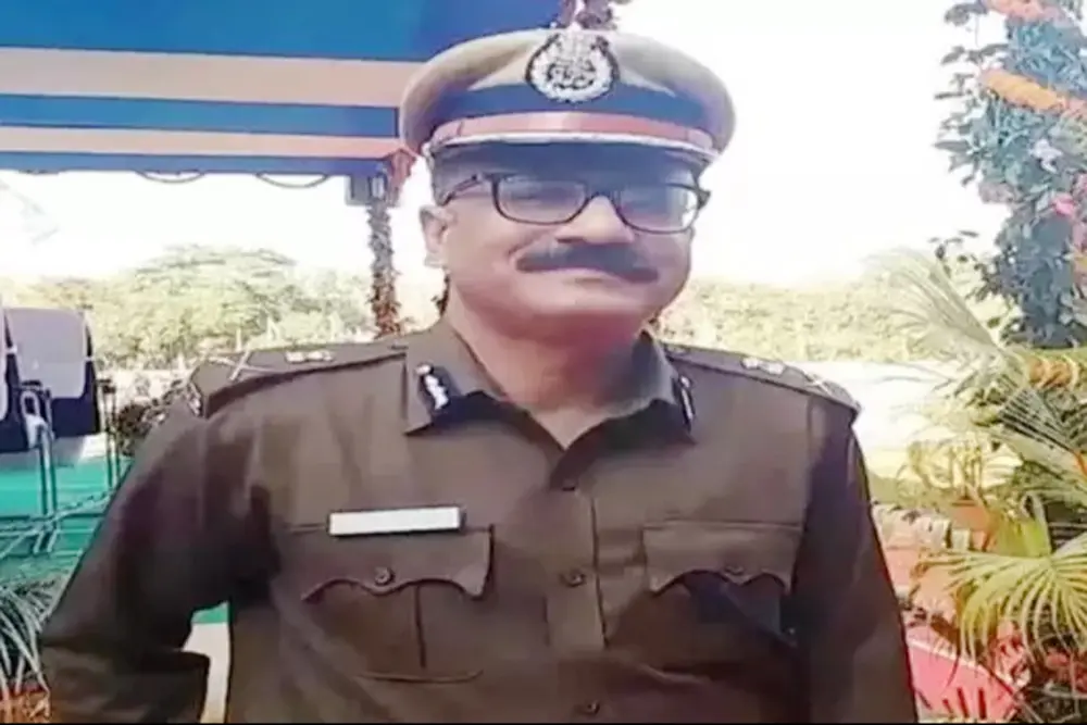 चुनाव आयोग ने झारखंड के प्रभारी डीजीपी अनुराग गुप्ता को हटाने का दिया निर्देश