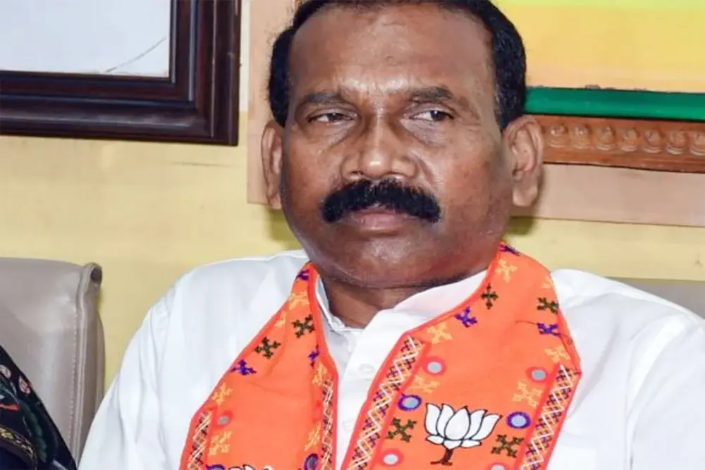 झारखंड के पूर्व सीएम मधु कोड़ा नहीं लड़ पाएंगे चुनाव