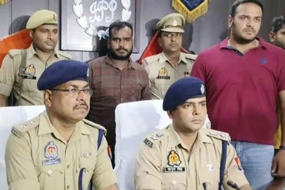 अमेठी हत्याकांड के आरोपी को नोएडा एसटीएफ ने जेवर टोल से दबोचा