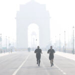 दिल्ली-एनसीआर में बढ़ा प्रदूषण, एक्यूआई 400 के करीब