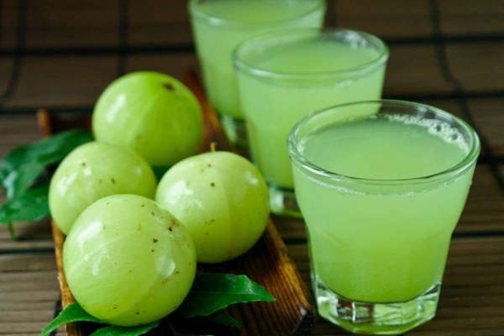 बालों से लेकर पेट तक मददगार है आंवला, बस ऐसे करें इस्तेमाल