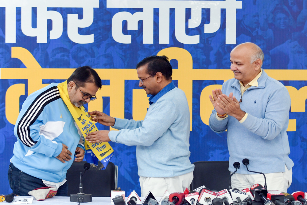 सिसोदिया की सीट बदली, जंगपुरा से लड़ेंगे