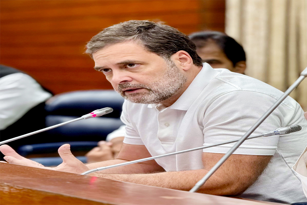राहुल गांधी ने लोकसभा अध्यक्ष ओम बिरला को पत्र लिखा