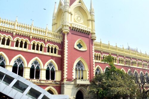 कलकत्ता उच्च न्यायालय ने ममता की पार्टी की तुरंत धन जारी करने की अर्जी ठुकरायी