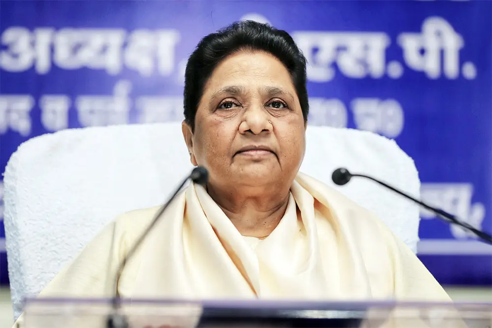 अमृतसर में बाबासाहेब की प्रतिमा खंडित होने पर मायावती का ‘आप’ पर निशाना