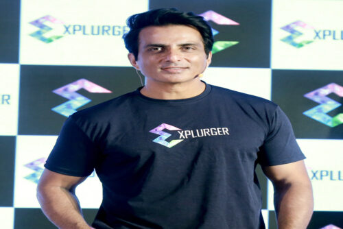 दुबई में फंसे लोगों की मदद के लिए सोनू सूद ने उठाया बड़ा कदम