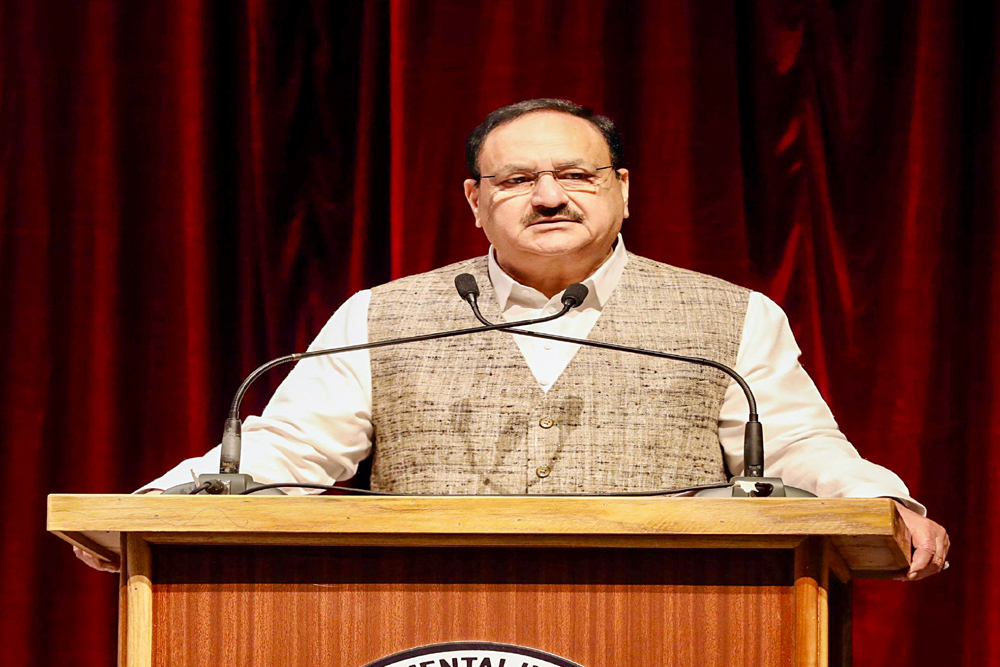 दिल्ली सीएम को लेकर हलचल तेज, जेपी नड्डा ने 10 विधायकों से की मुलाकात