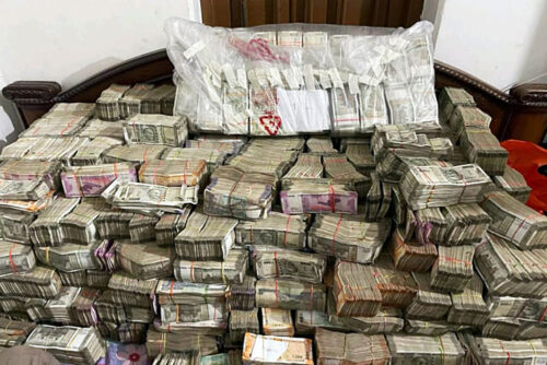 भ्रष्टाचार मुक्त कुछ भी नहीं!