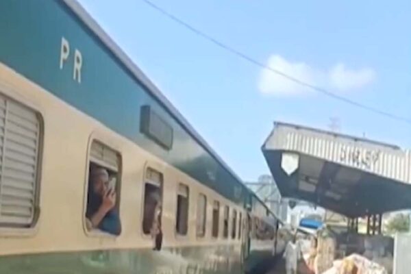 बलूच आर्मी ने ट्रेन अगवा की