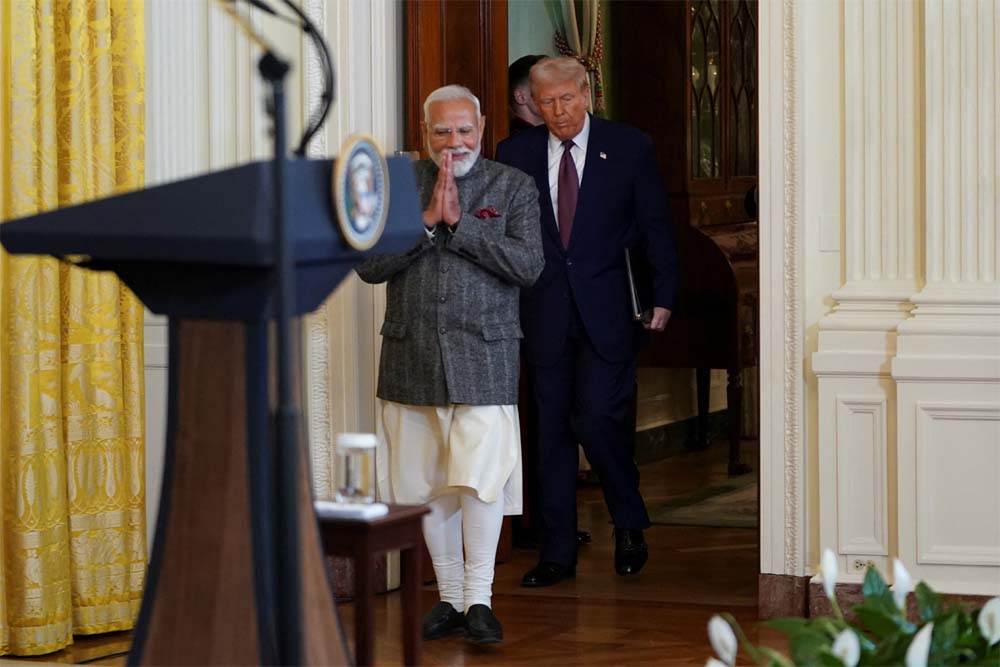 व्यापार