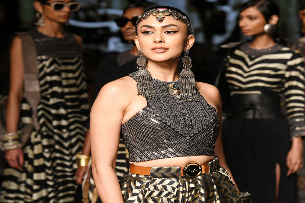 Mrunal Thakur
