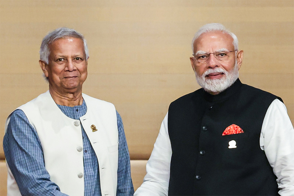 बांग्लादेश को सख्त संदेश