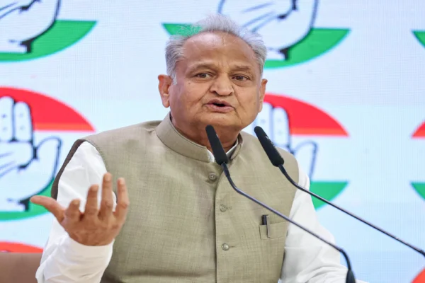 राज्य सरकार के सारे दावे खोखले, जनता बेहाल: अशोक गहलोत