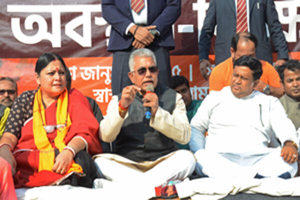 ममता बनर्जी के मुर्शिदाबाद दौरे पर दिलीप घोष ने उठाए सवाल