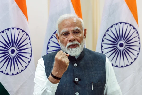 पश्चिम बंगाल में पीएम मोदी की हुंकार, बोले- प्रदेश में मची है चीख पुकार