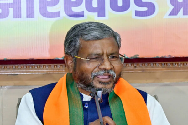 ‘ऑपरेशन सिंदूर’ पर पक्ष-विपक्ष का जयघोष, हेमंत ने लिखा-जय हिंद