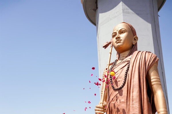 सनातन में प्राण लौटाने वाले आद्यगुरु शंकराचार्य
