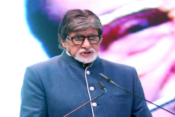 महज दो घंटे में अमिताभ बच्चन ने किए पांच विज्ञापन और दो फोटोशूट्स