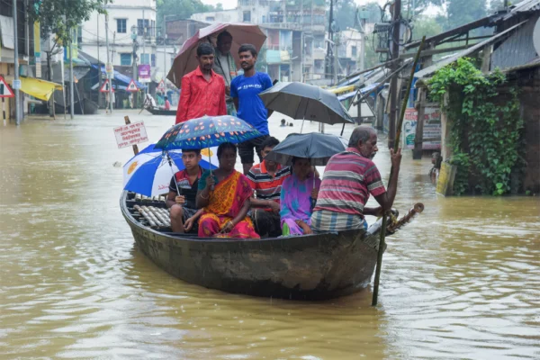 भारी बारिश से तबाही
