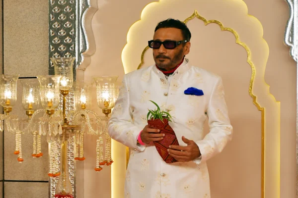 मेरा मन 19 का, मैं अभी भी खुद को जवान समझता हूं : जैकी श्रॉफ