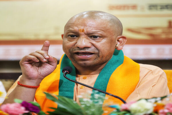 यूपी में निवेश लाने के लिए न्यू आउटरीच प्लान पर योगी सरकार का फोकस