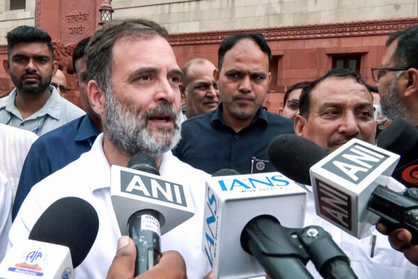 चुनाव आयोग को छोड़ेंगे नहीं: राहुल