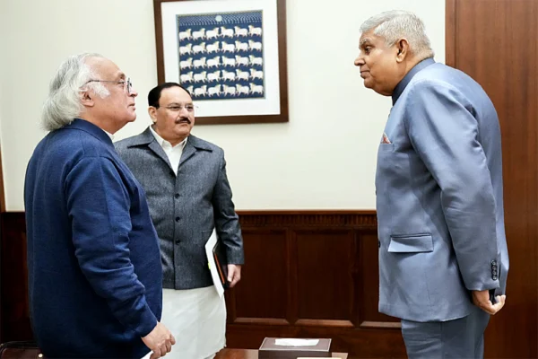 कांग्रेस नेताओं का धनखड़ प्रेम