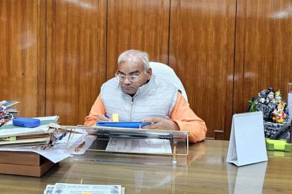 राजस्थान के शिक्षा मंत्री ने स्कूली किताबों पर उठाए सवाल