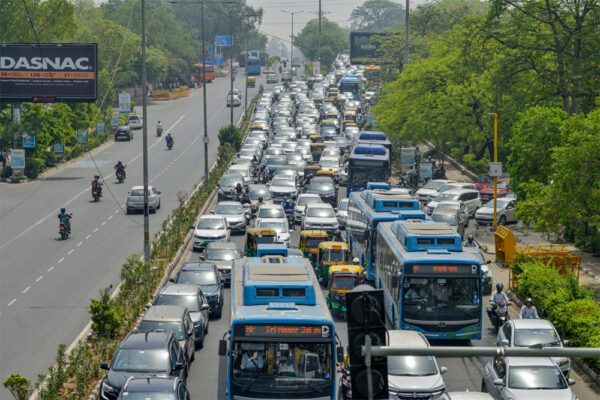 भाजपा का समर्थक मध्य वर्ग परेशान है