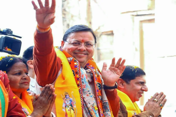 संघ, भाजपा के नए हीरो हैं धामी