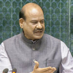 लोकसभा स्पीकर के खिलाफ विपक्ष ने अविश्वास प्रस्ताव पेश किया