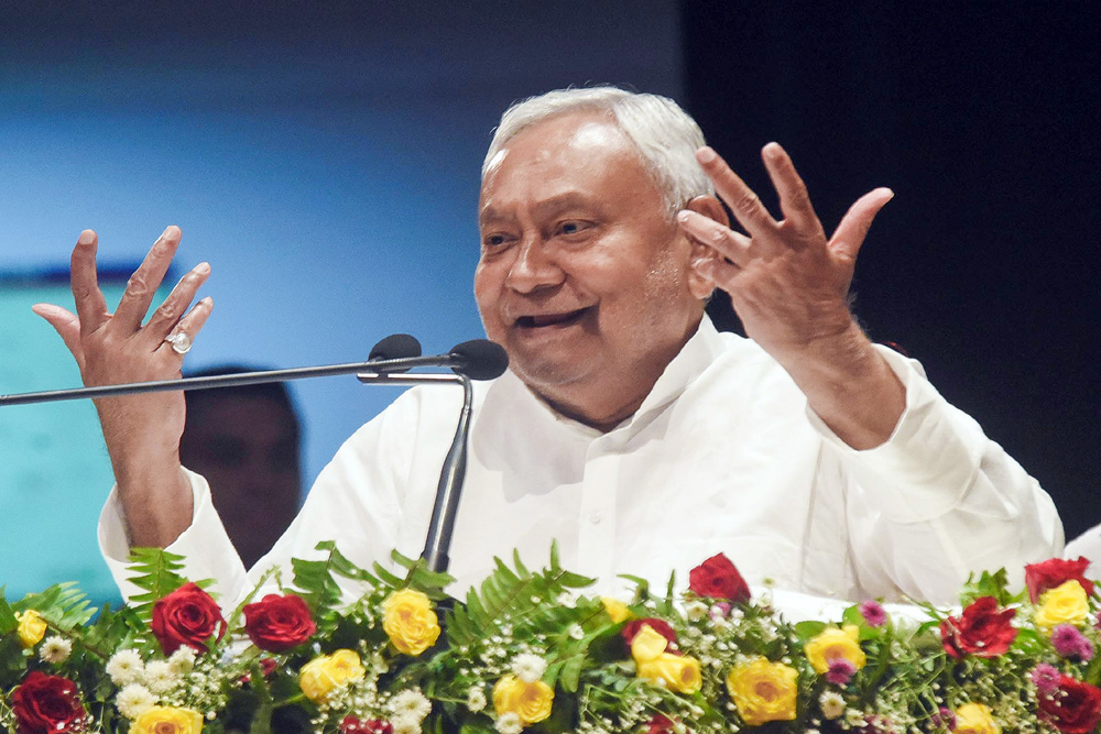 बिहार सरकार ने ’मुख्यमंत्री महिला रोजगार योजना’ को दी स्वीकृति