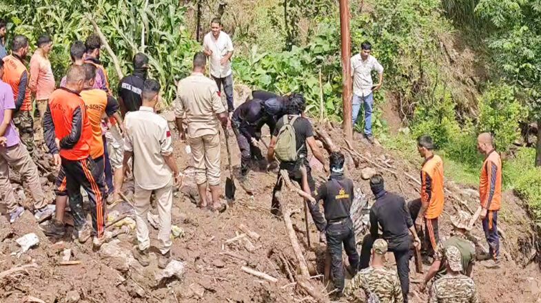जम्मू-कश्मीर: रामबन में बादल फटने से तबाही, 4 की मौत