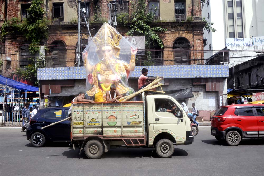 सार्वजनिक गणेश उत्सव अब विश्वव्यापी