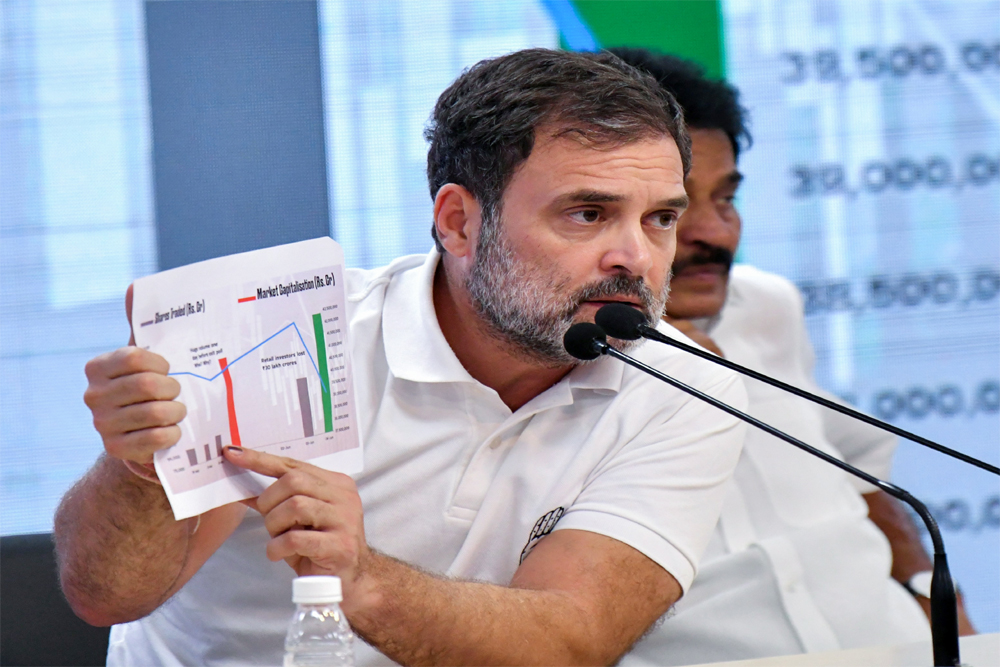 राहुल का बोलना देशप्रेम था, देशचिंता थी!