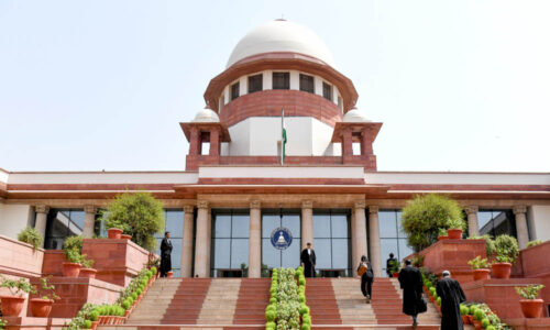 दिल्ली-एनसीआर में पटाखों पर पूर्ण प्रतिबंध में हीलाहवाली पर सुप्रीम कोर्ट सख्त