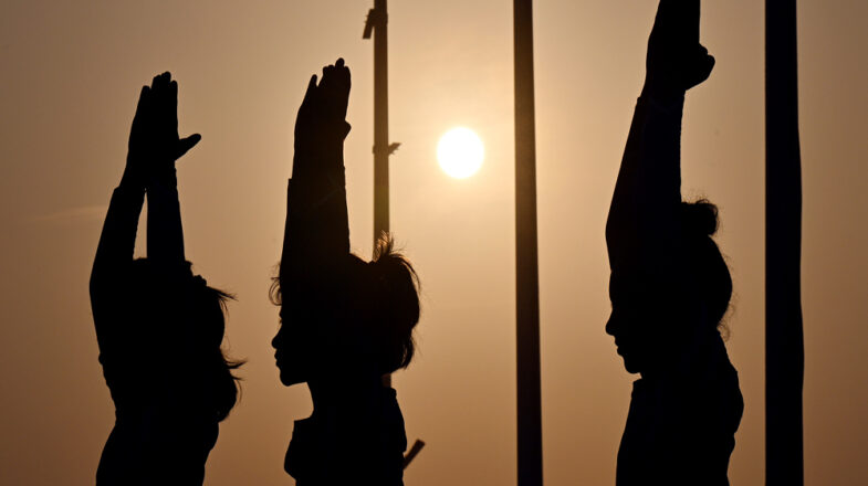 तनाव और थकान दूर करेंगे ये योगासन