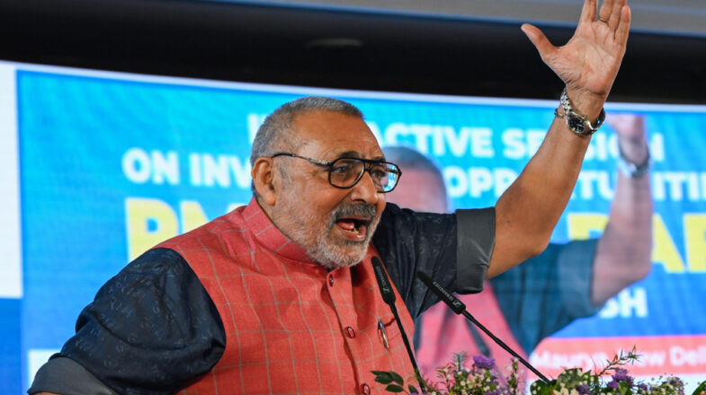 बिहार में राजद और कांग्रेस के बीच गठबंधन की संभावना नहीं: गिरिराज सिंह