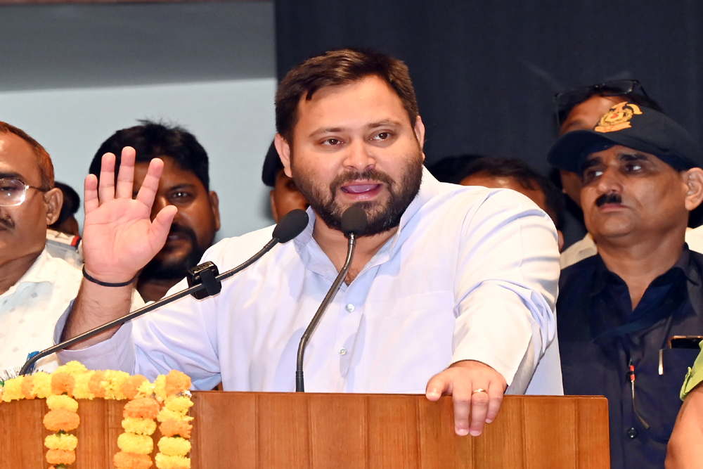 नए संकल्प के साथ, नया बिहार बनाने के लिए अधिकार यात्रा पर निकल रहे : तेजस्वी यादव