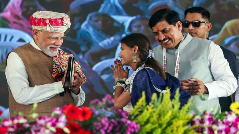 पीएम मोदी को वैश्विक नेताओं और राजदूतों ने दी बधाई
