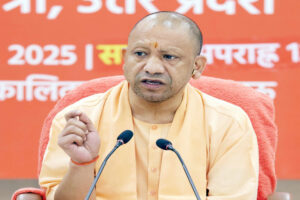 अजय राय के विवादित बयान पर सीएम योगी का कांग्रेस पर तंज