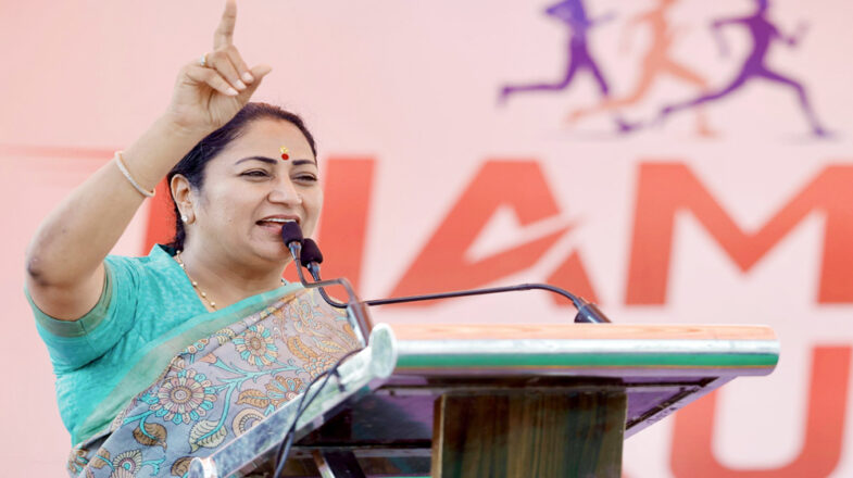 भाजपा की दिल्ली इकाई को मिलेगा नया भवन, हवन पूजन में शामिल हुईं सीएम रेखा गुप्ता