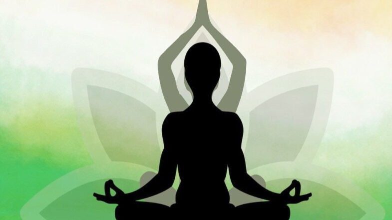 मांसपेशियां मजबूत, मन शांत और तनाव दूर, रोजना करें अधोमुख श्वानासन