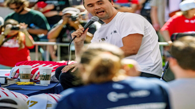 चार्ली किर्क के शूटर की तलाश जारी