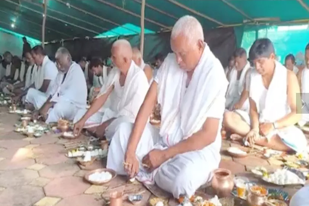 त्र्यंबकेश्वर मंदिर में पितरों की शांति के लिए विशेष पूजा का आध्यात्मिक महत्व