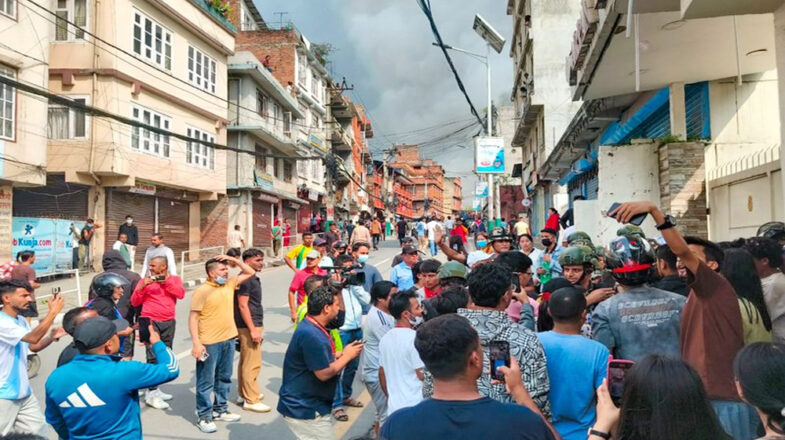 नेपाल से पहले इन एशियाई देशों में जाग चुकी है जेन-जी